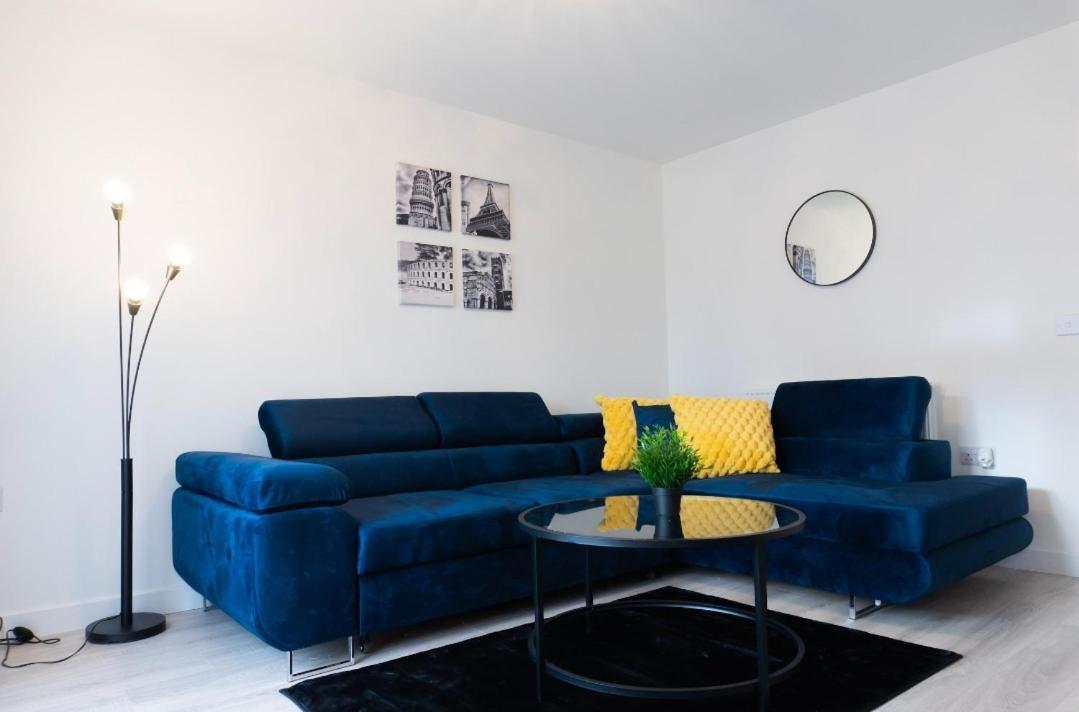Stylish House With Private Parking Villa Glasgow Kültér fotó
